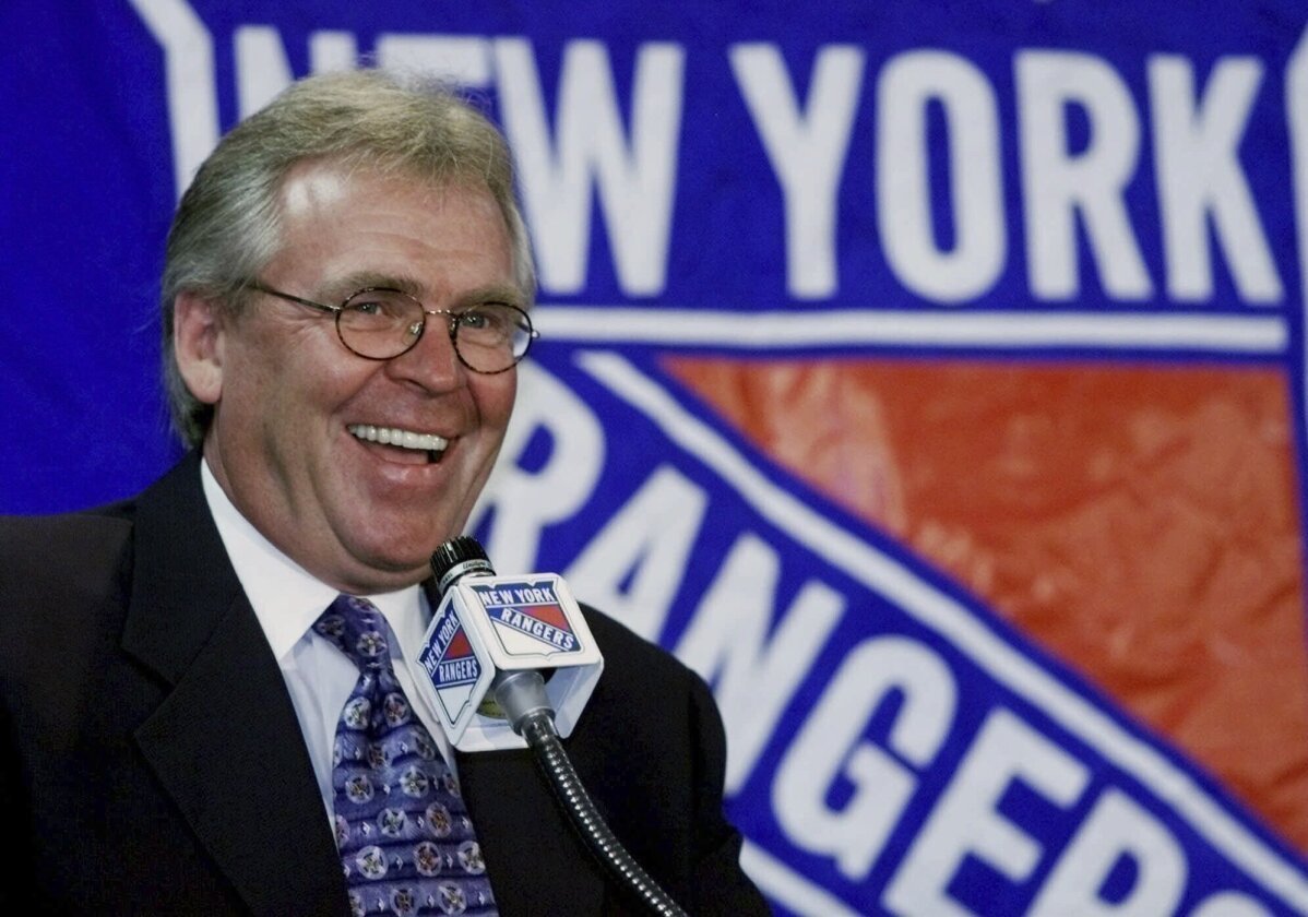 Hall of Famer Glen Sather pensiun setelah enam dekade, diwarnai dengan membangun dinasti Oilers