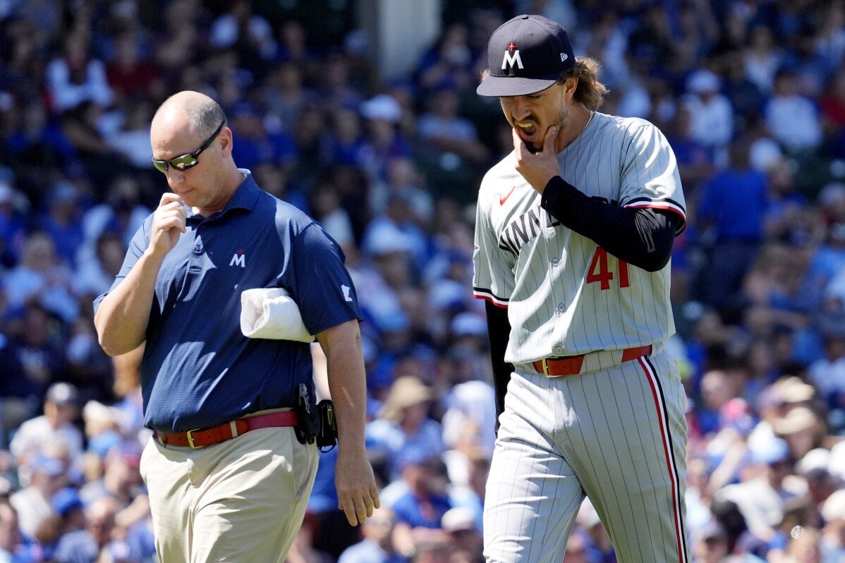 Penyerang Minnesota Twins, Joe Ryan, Tinggalkan Pertandingan Melawan Cubs Pada Inning Ketiga dengan Kekakuan Trisep Kanan